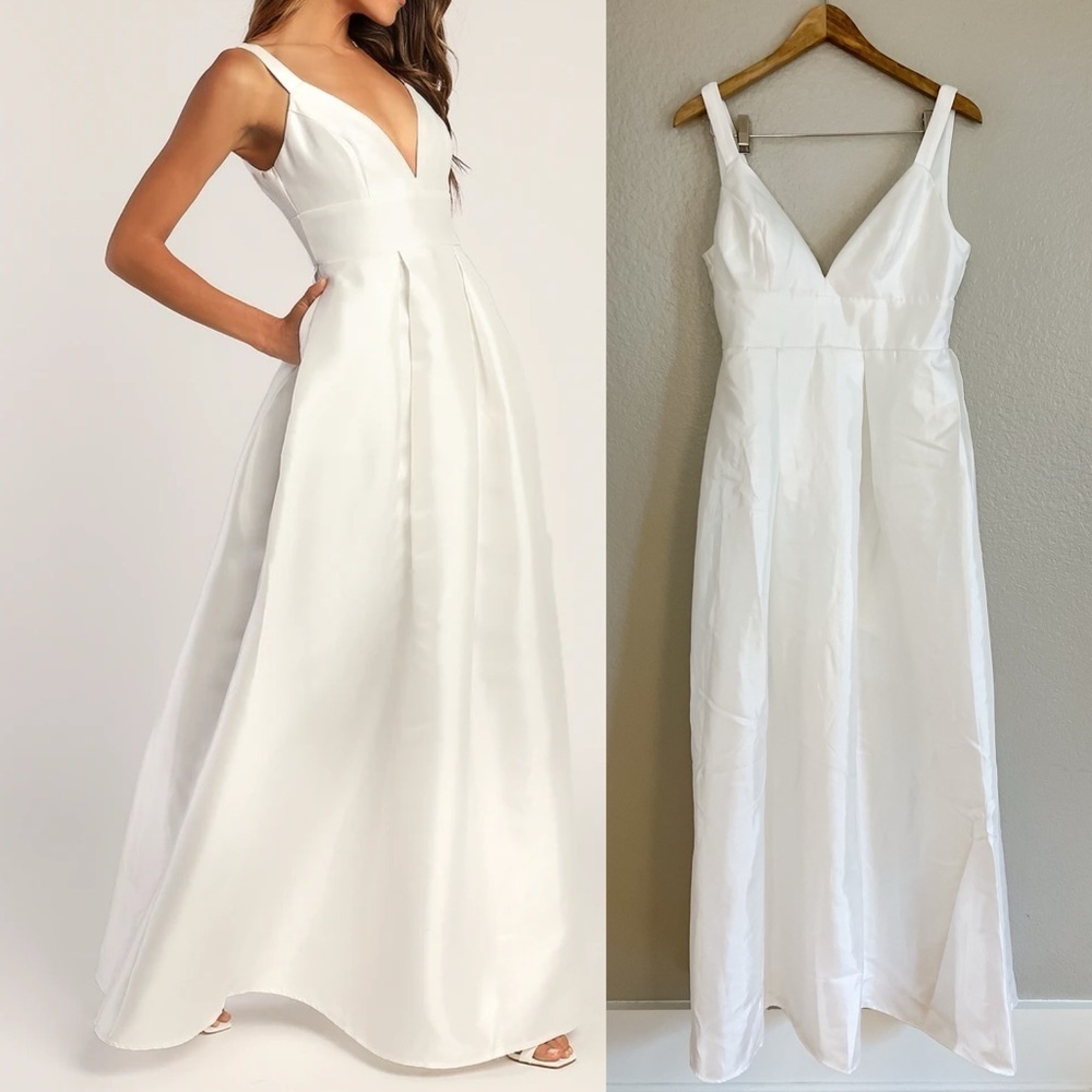 Elegant White V-Neck Prom Dress